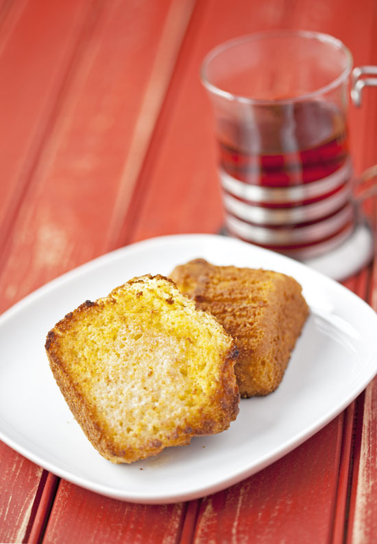 Try gluten-free corn muffins, which are equally good with lunch or dinner as they are with breakfast.
